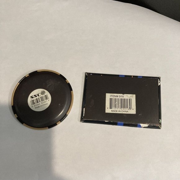 Welcome to Las Vegas Nevada Entrance Sign Poker Chip Souvenir Fridge Magnets - Picture 7 of 7